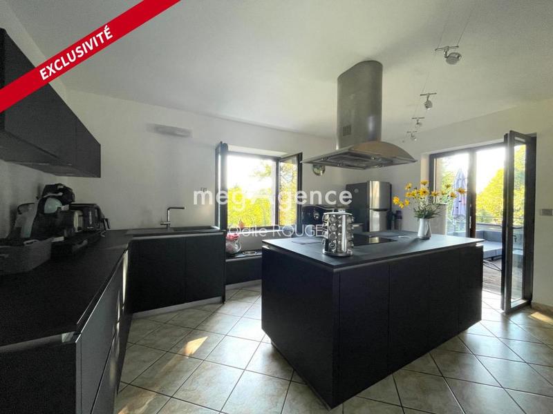 Maison - 130 m² - 4 pièces