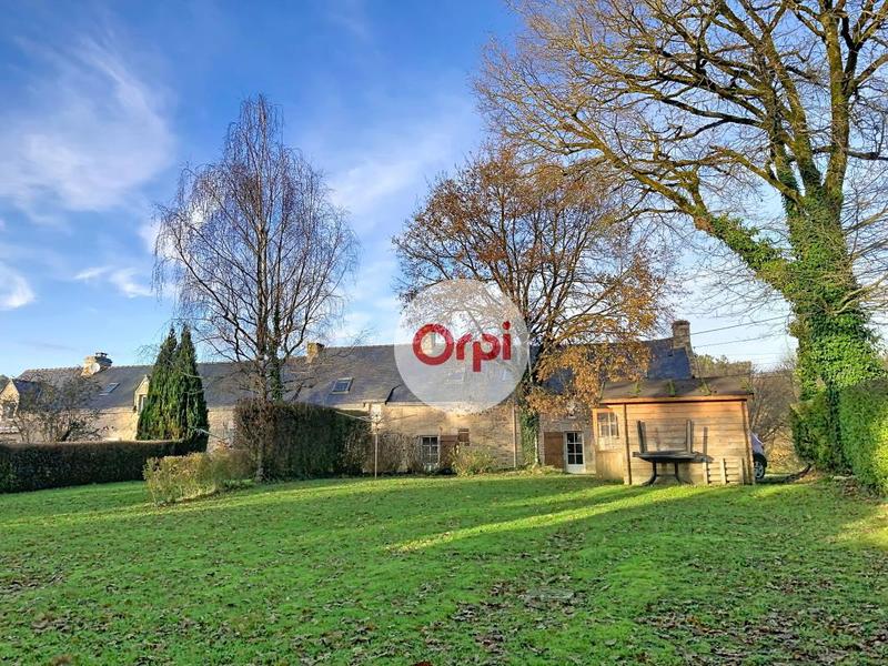 Maison - 90 m² - 5 pièces