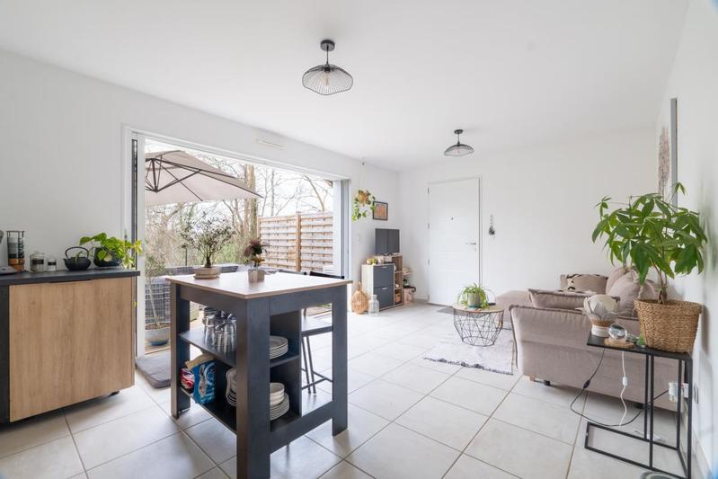 Appartement - 49 m² - 2 pièces