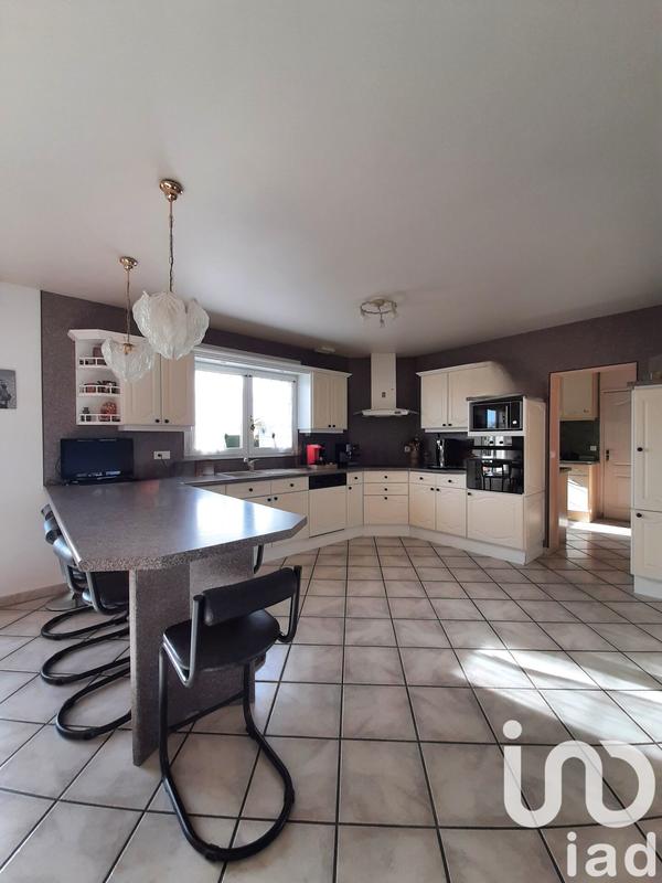 Maison - 161 m² - 6 pièces