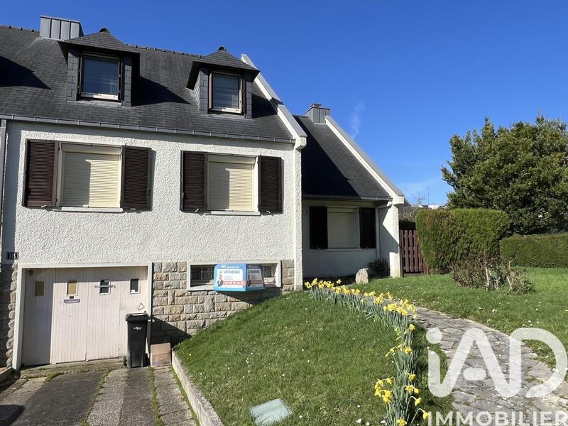 Maison - 150 m² - 9 pièces