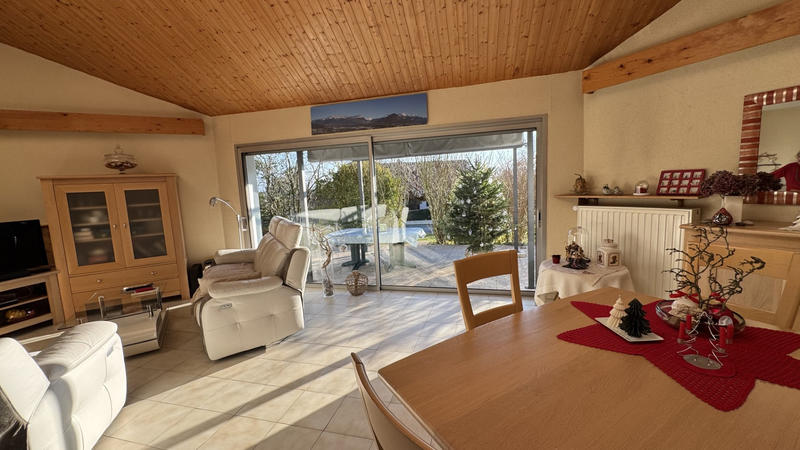 Maison - 177 m² - 6 pièces
