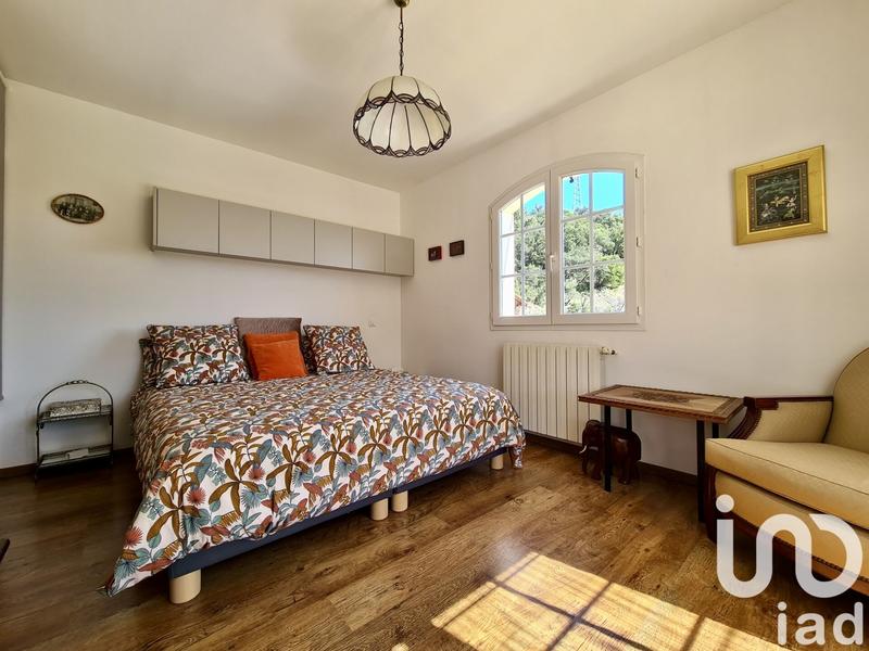 Maison - 185 m² - 5 pièces