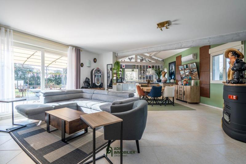 Villa - 185 m² - 6 pièces