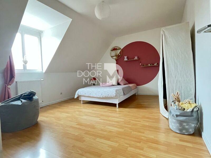 Maison - 145 m² - 5 pièces