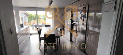 Maison - 130 m² - 5 pièces