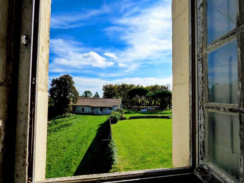 Château - 3 000 m² - 30 pièces