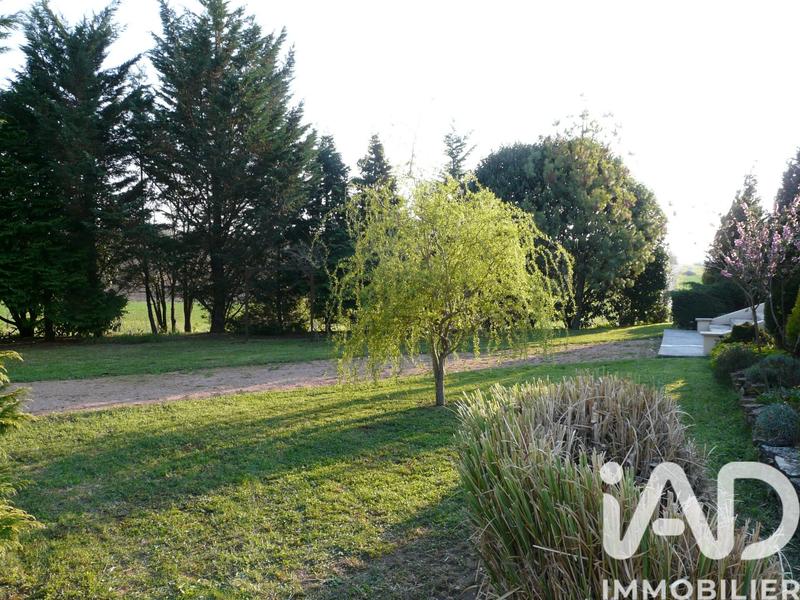 Maison - 274 m² - 6 pièces