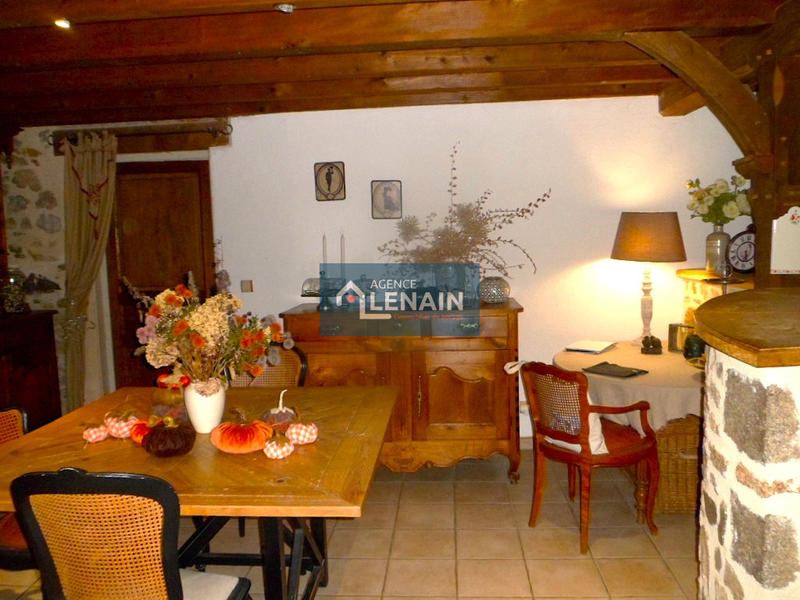 Maison - 265 m² - 7 pièces