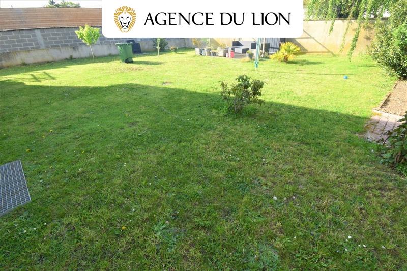 Maison - 138 m² - 8 pièces