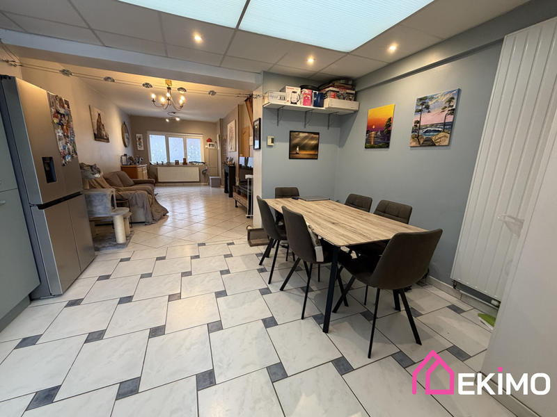 Maison - 96 m² - 4 pièces