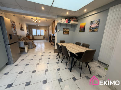 Maison - 96 m² - 4 pièces