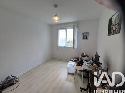 Appartement - 77 m² - 4 pièces
