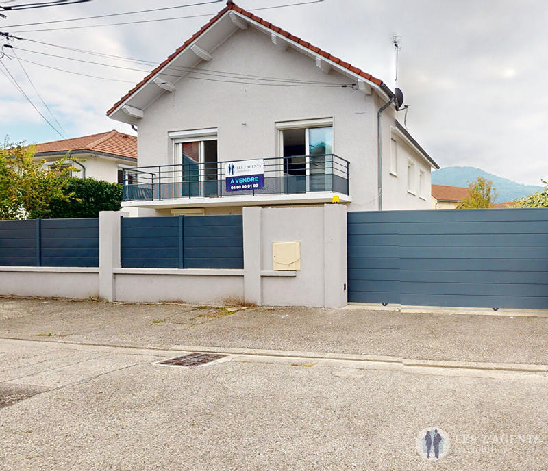 Maison - 164 m² - 8 pièces