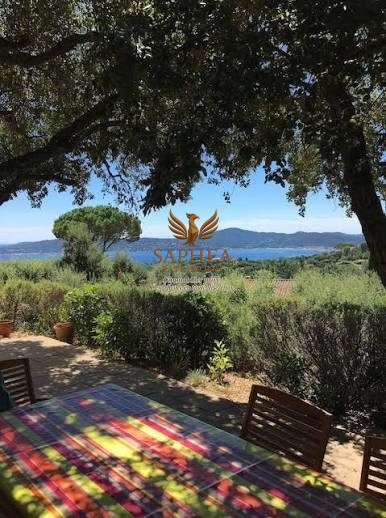 Villa - 360 m² - 7 pièces