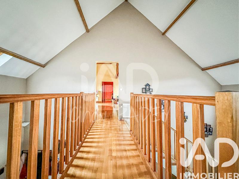 Maison - 310 m² - 12 pièces