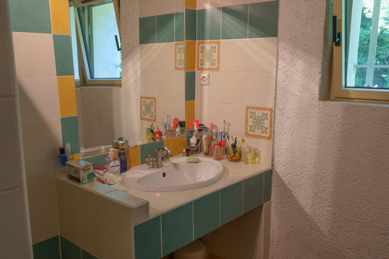 Maison - 272 m² - 7 pièces