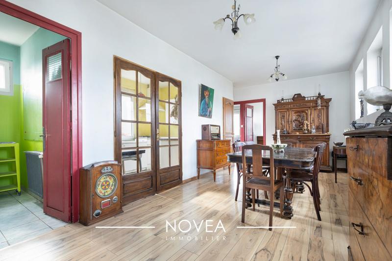 Maison - 160 m² - 6 pièces