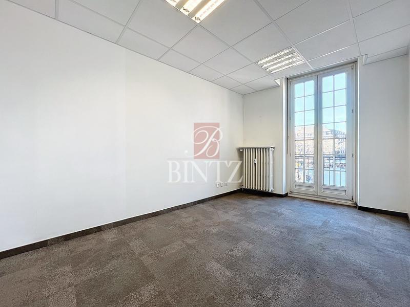 Bureau - 156 m²