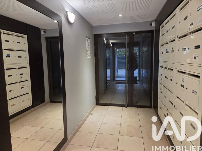 Appartement - 79 m² - 4 pièces