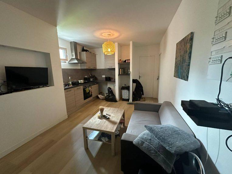 Appartement - 75 m² - 5 pièces