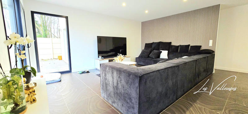 Maison contemporaine - 142 m² - 5 pièces
