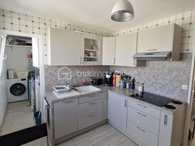 Appartement - 80 m² - 3 pièces