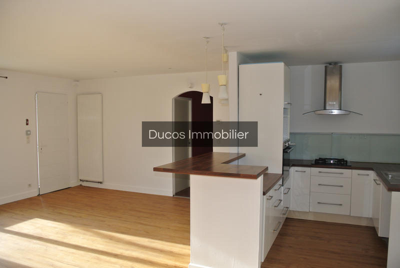 Maison - 93 m² - 5 pièces