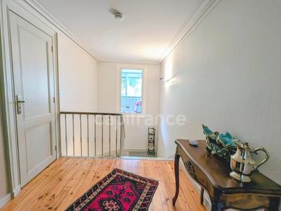 Maison - 151 m² - 5 pièces