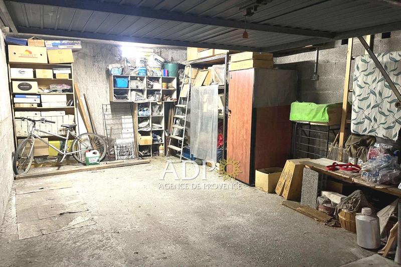 Appartement - 92 m² - 5 pièces