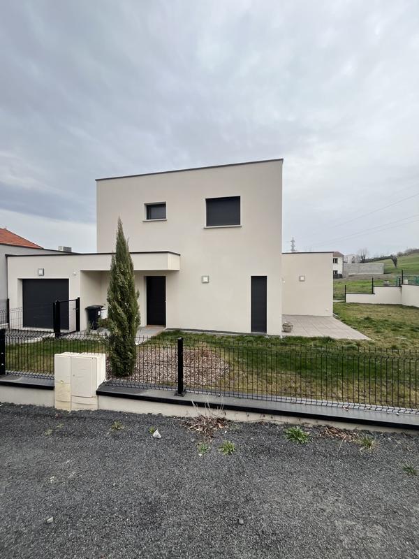 Maison - 115 m² - 4 pièces