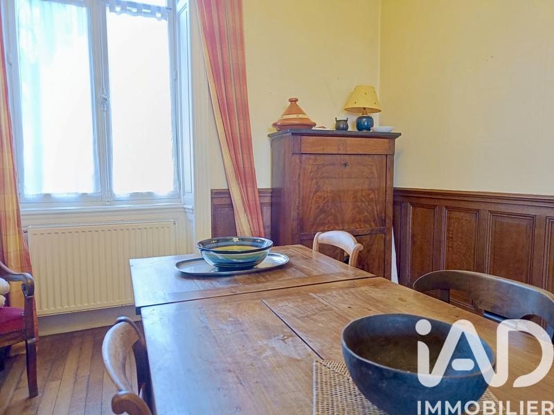 Maison de ville - 239 m² - 9 pièces