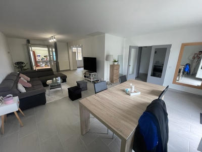 Maison - 147 m² - 6 pièces