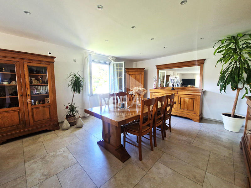 Maison - 150 m² - 6 pièces