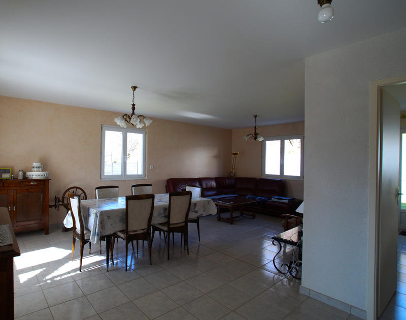 Maison - 102 m² - 4 pièces