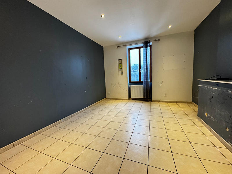 Appartement - 75 m² - 3 pièces