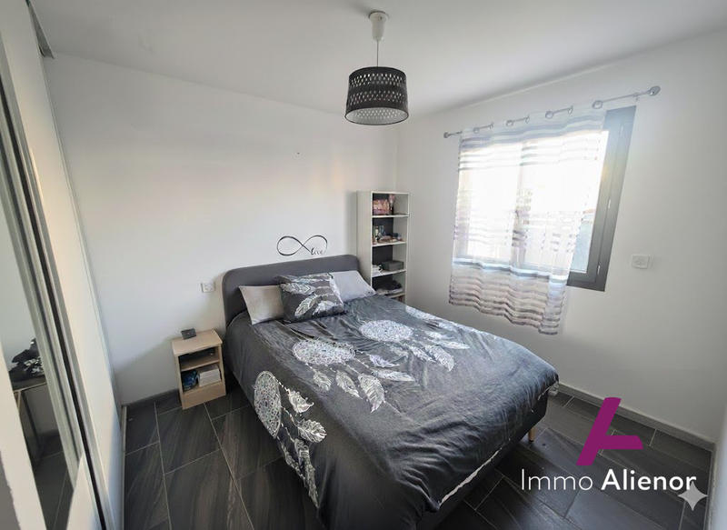 Maison - 98 m² - 4 pièces