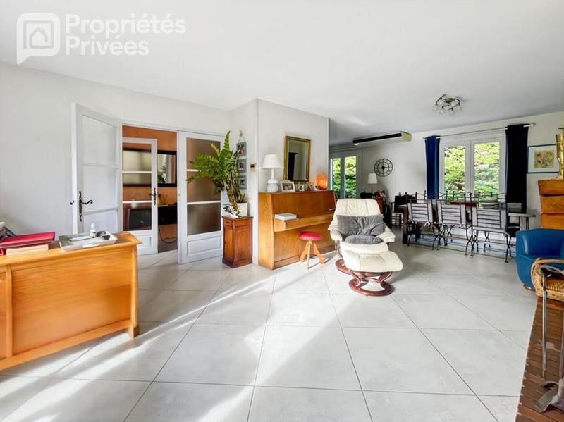 Maison - 115 m² - 5 pièces