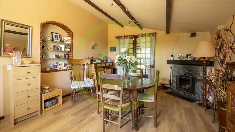 Maison - 194 m² - 7 pièces