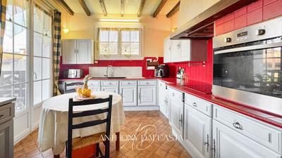 Maison - 180 m² - 4 pièces