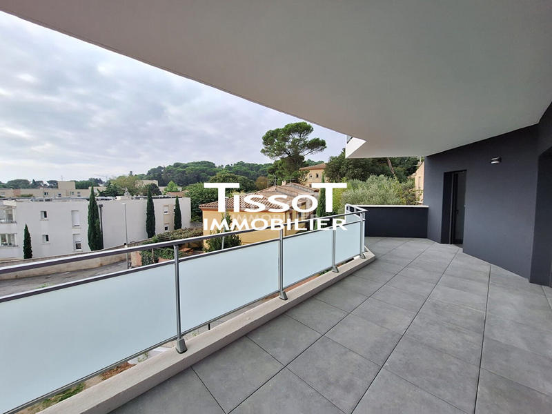 Appartement - 72 m² - 3 pièces