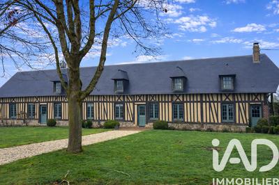 Maison - 236 m² - 7 pièces