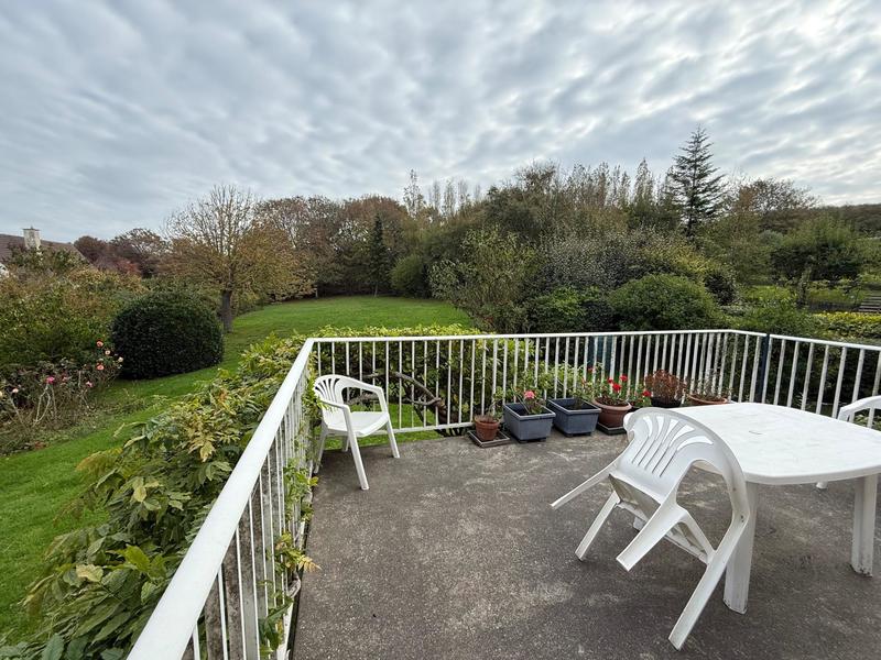 Maison - 190 m² - 6 pièces