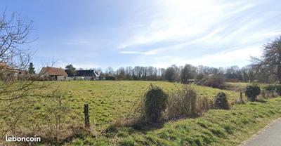 Terrain constructible - 718 m²