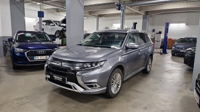 Mitsubishi Outlander Phev twin motor 4wd business