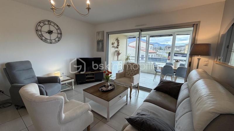 Appartement - 72 m² - 3 pièces