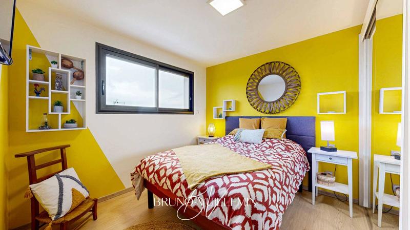 Villa - 251 m² - 8 pièces