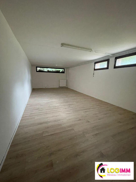 Maison - 187 m² - 6 pièces