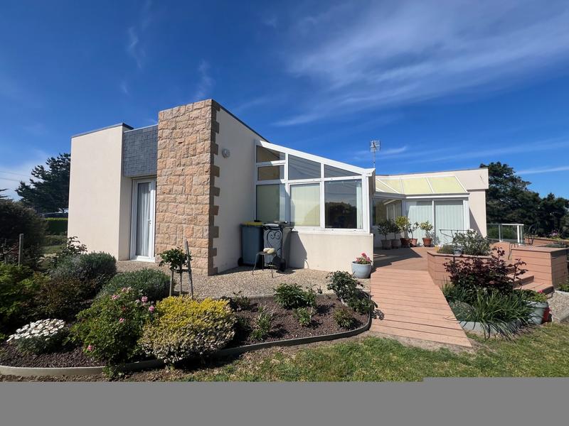 Maison contemporaine - 160 m² - 5 pièces