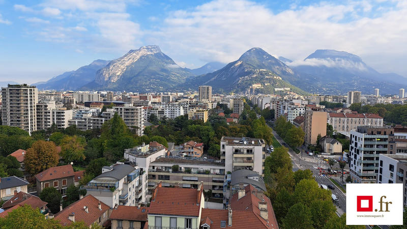 Appartement - 76 m² - 4 pièces